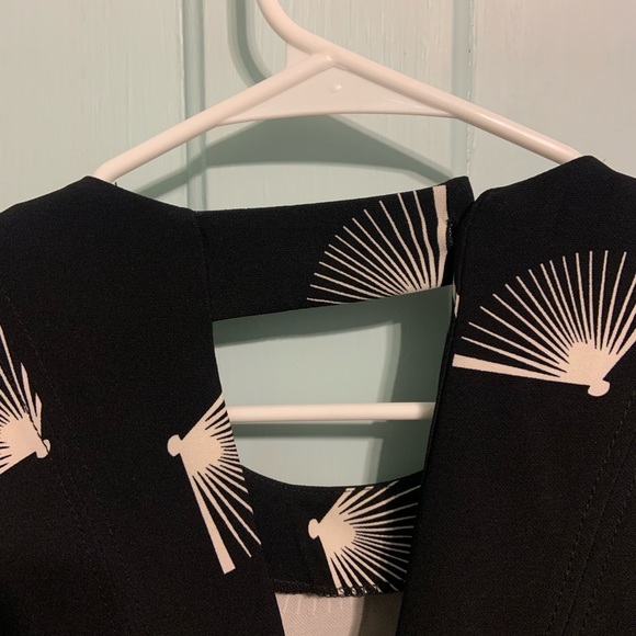 H&M Patterned Black Dress - Picture 4 of 4